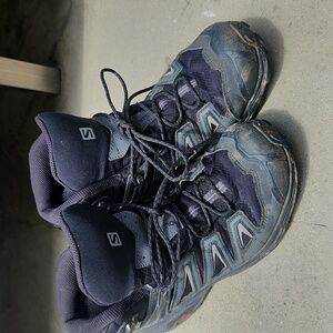 Men's Salomon X Ultra Goretex Hiking boots Size 9.5